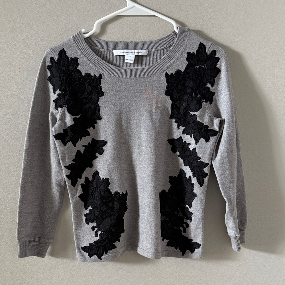 Diane Von Furstenberg Gray Knit Lace Inset Sweater, Sz XS